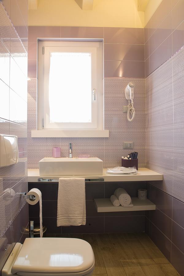 B&B Gardacharme Desenzano del Garda Exterior photo