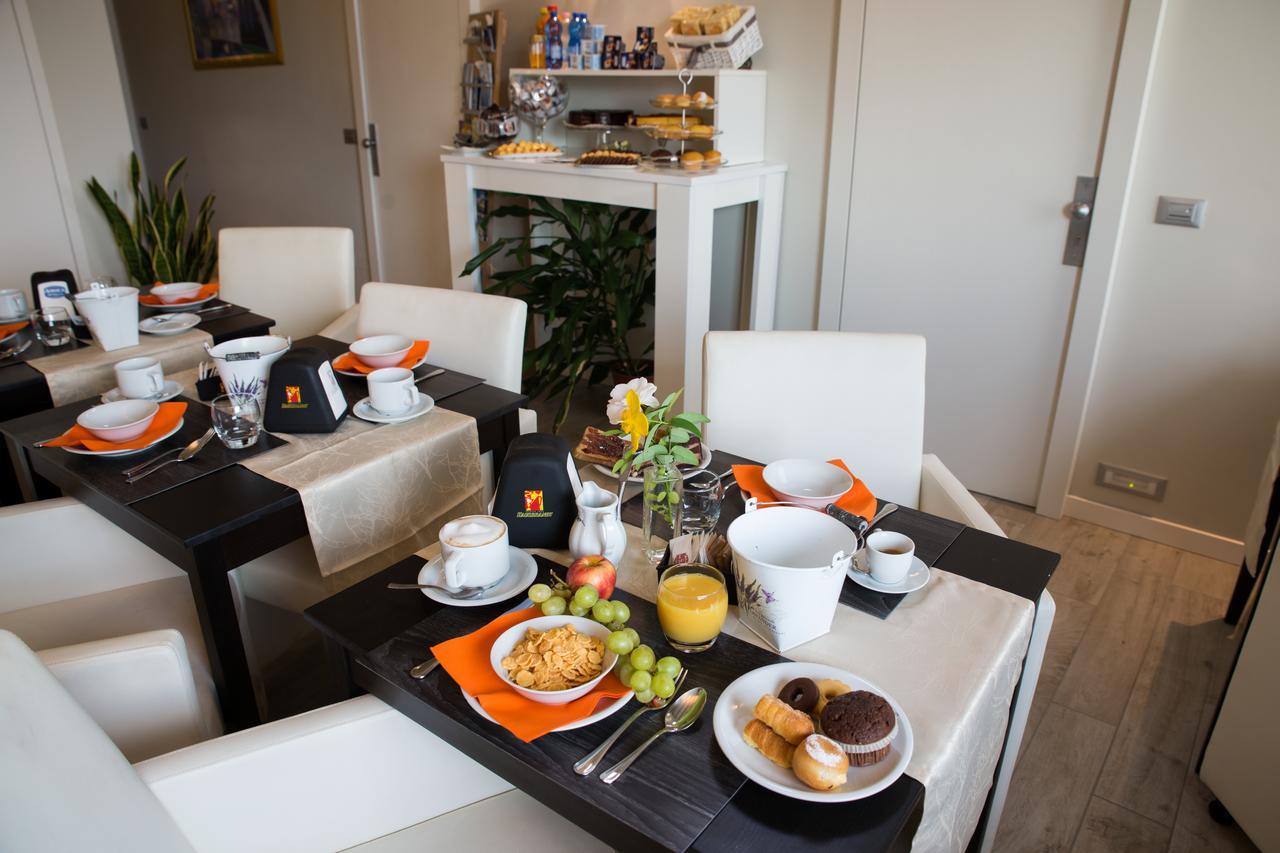 B&B Gardacharme Desenzano del Garda Exterior photo